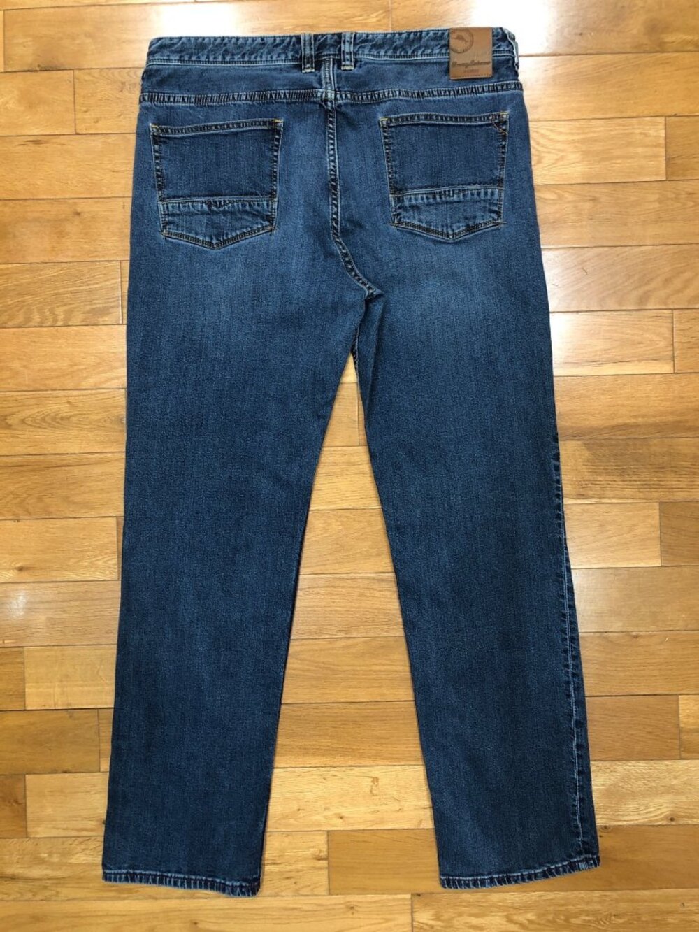 Tommy Bahama Sand Drifter Authentic Fit Blue Jean Coastal Resort Wear Size 36 - Picture 4 of 11
